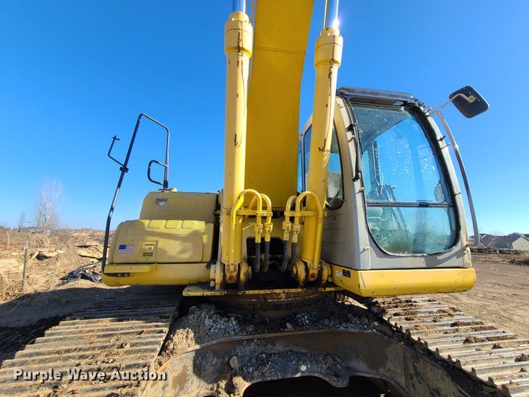 image for item HM9349 2006 Kobelco SK330LC  excavator