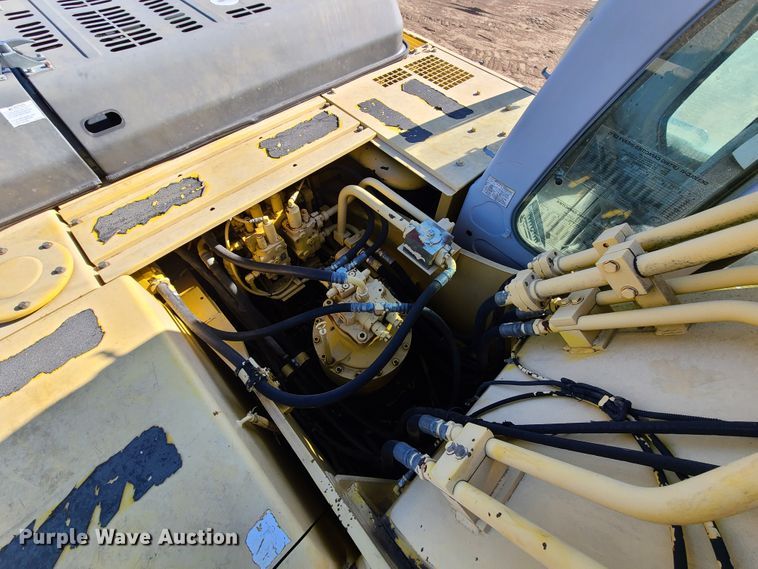 image for item HM9349 2006 Kobelco SK330LC  excavator