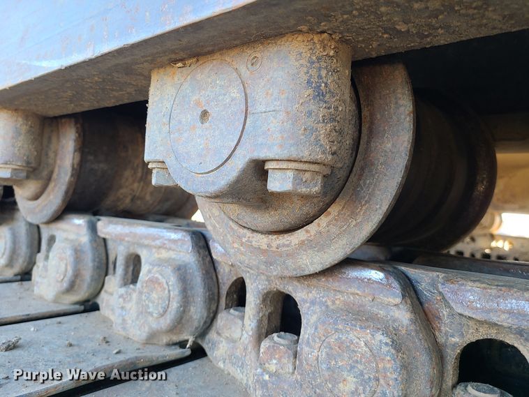 image for item HM9349 2006 Kobelco SK330LC  excavator