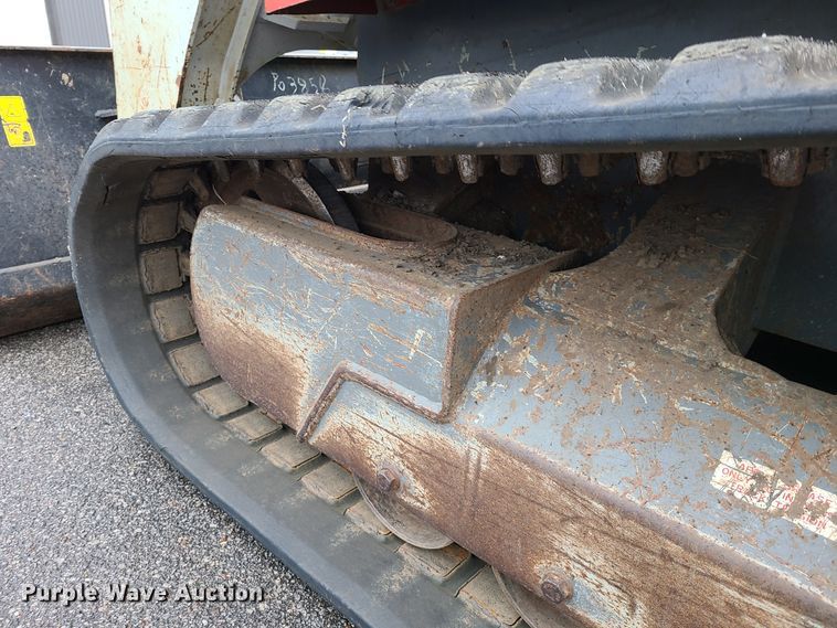 image for item HM9405 2011 Takeuchi TL250  tracked skid steer loader