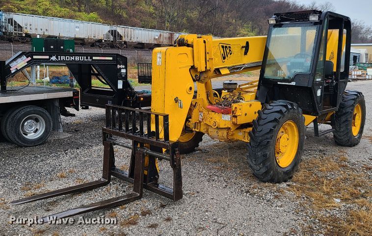 image for item HM9751 2004 JCB 506C HL  telehandler