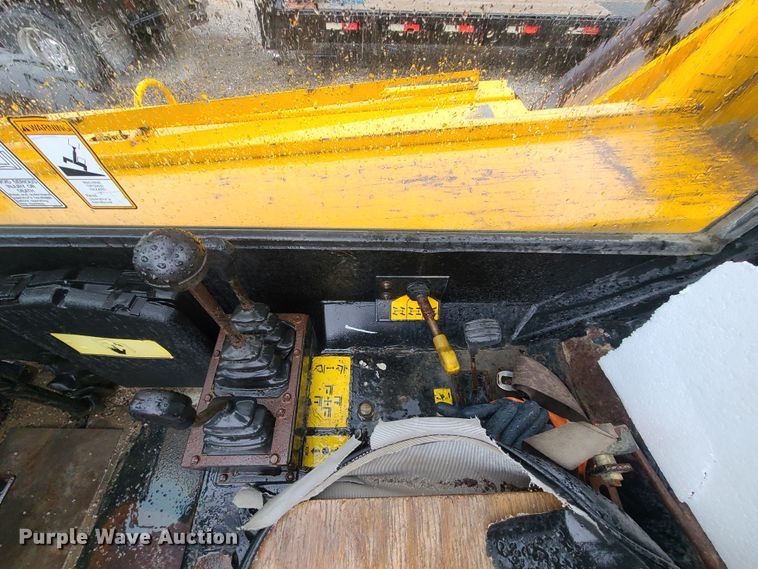 image for item HM9751 2004 JCB 506C HL  telehandler