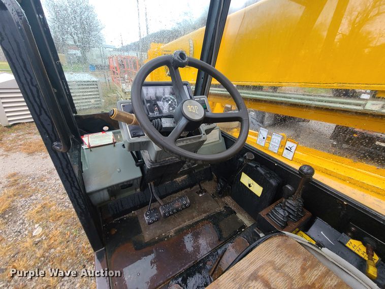 image for item HM9751 2004 JCB 506C HL  telehandler
