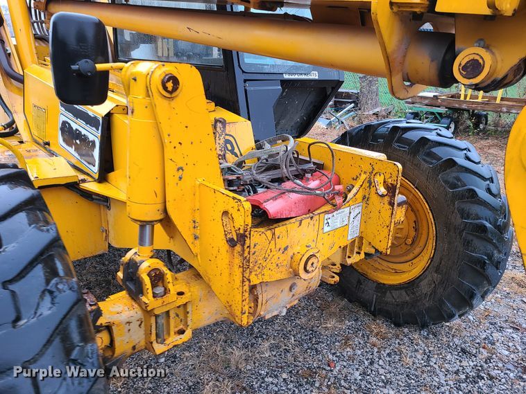 image for item HM9751 2004 JCB 506C HL  telehandler