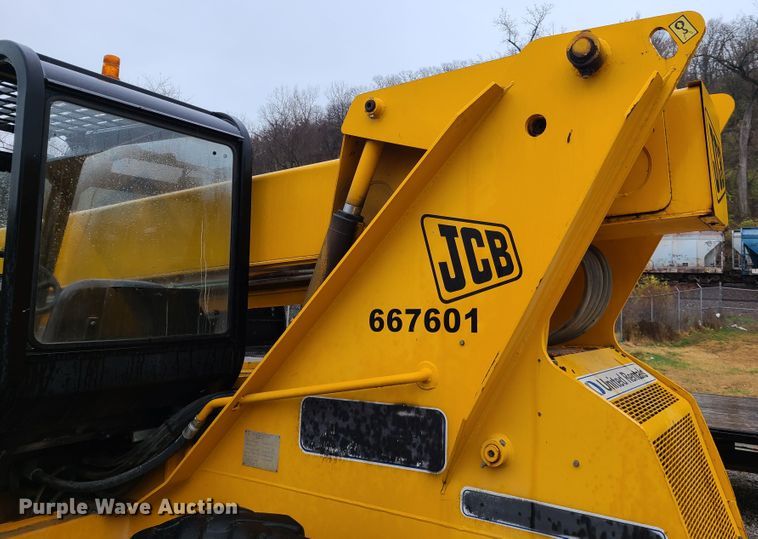 image for item HM9751 2004 JCB 506C HL  telehandler