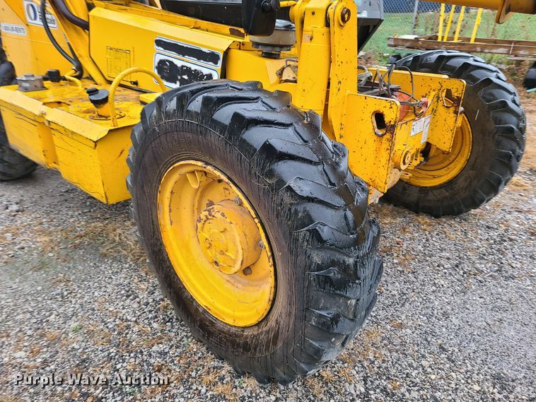 image for item HM9751 2004 JCB 506C HL  telehandler