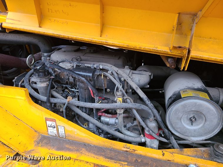 image for item HM9751 2004 JCB 506C HL  telehandler