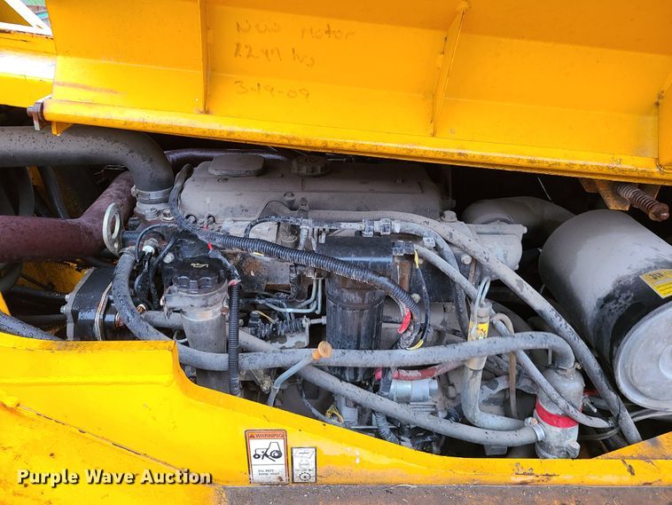 image for item HM9751 2004 JCB 506C HL  telehandler