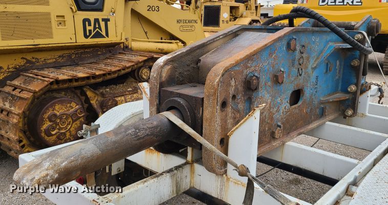 image for item HM9782 Okada 316 breaker