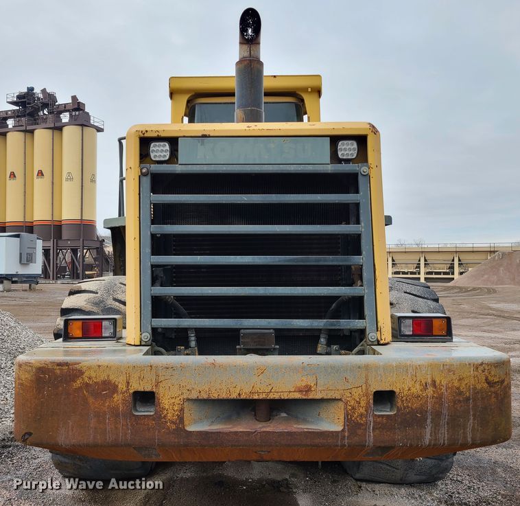 image for item HM9783 1998 Komatsu WA500-3L  wheel loader