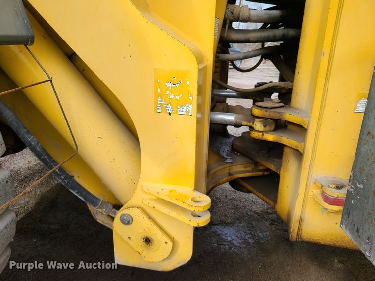 image for item HM9783 1998 Komatsu WA500-3L  wheel loader