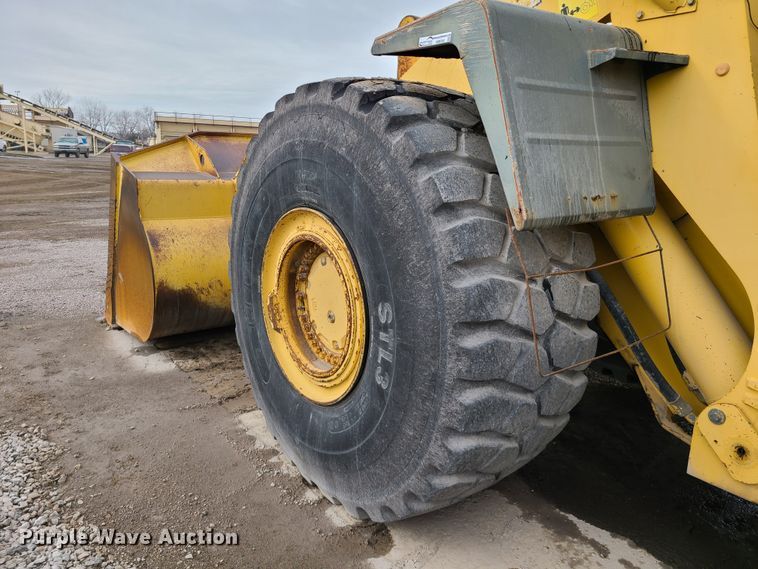 image for item HM9783 1998 Komatsu WA500-3L  wheel loader