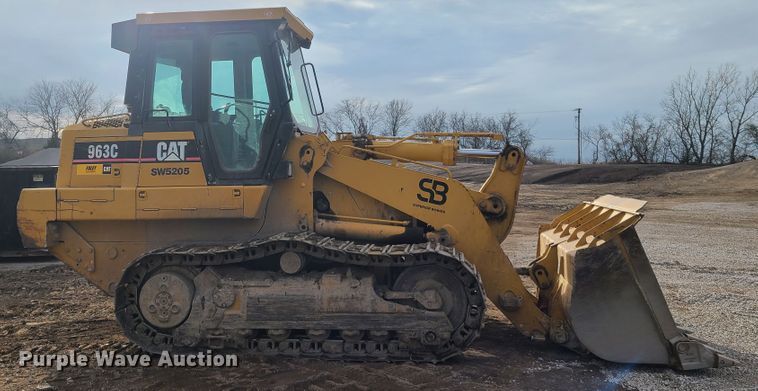 image for item HM9784 2004 Caterpillar 963C  track loader