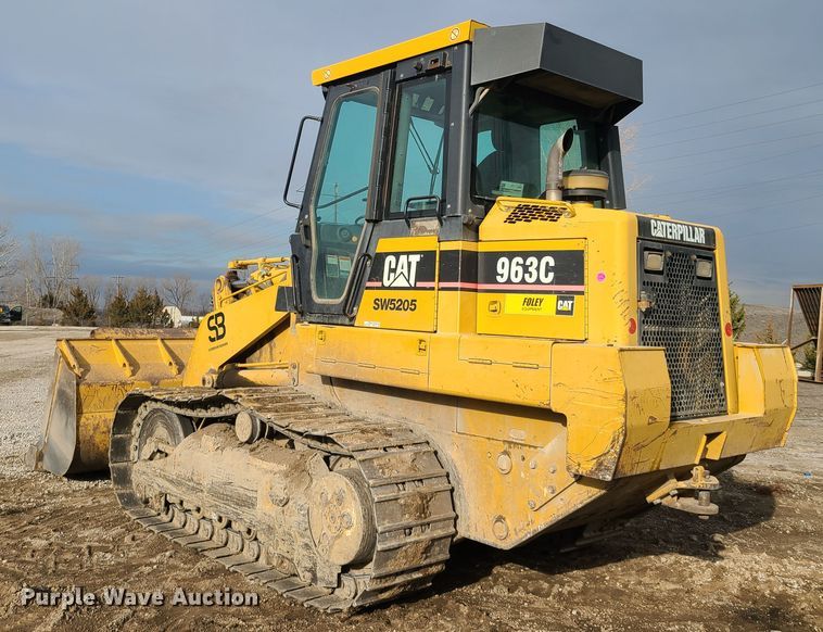 image for item HM9784 2004 Caterpillar 963C  track loader