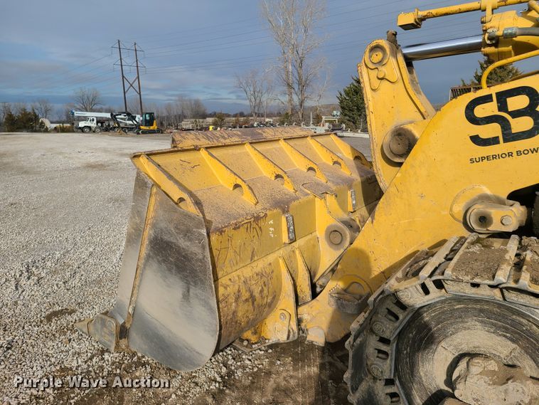 image for item HM9784 2004 Caterpillar 963C  track loader