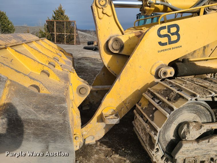 image for item HM9784 2004 Caterpillar 963C  track loader