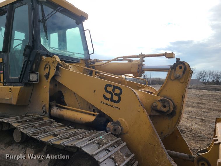 image for item HM9784 2004 Caterpillar 963C  track loader