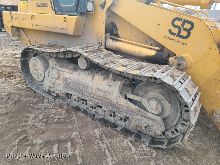 image for item HM9784 2004 Caterpillar 963C  track loader