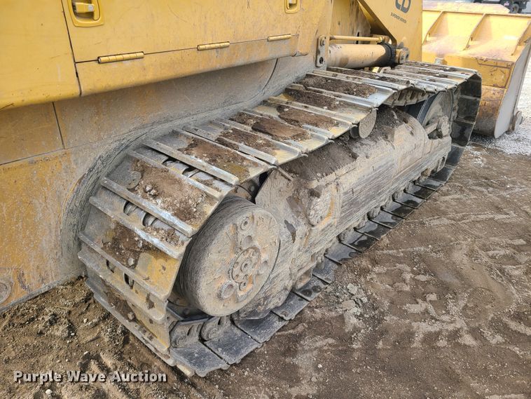 image for item HM9784 2004 Caterpillar 963C  track loader