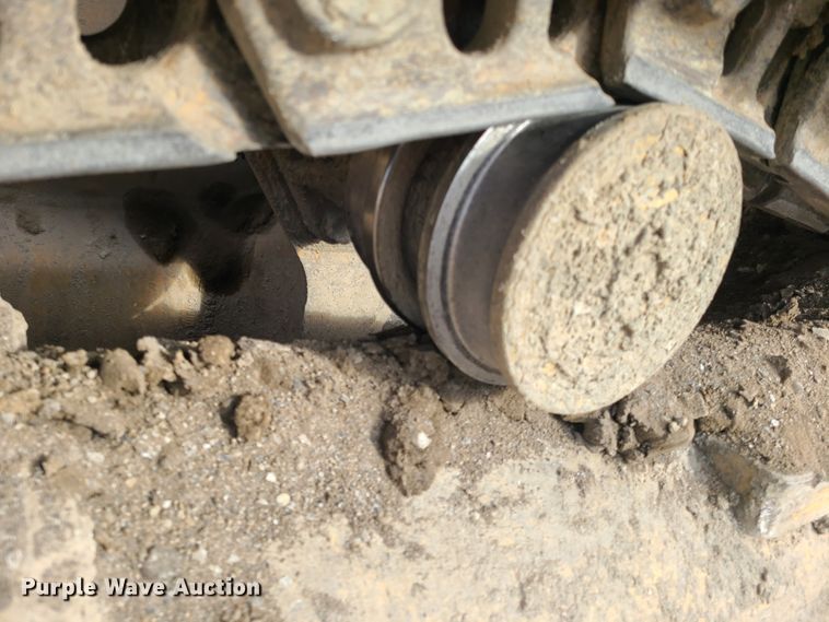 image for item HM9784 2004 Caterpillar 963C  track loader