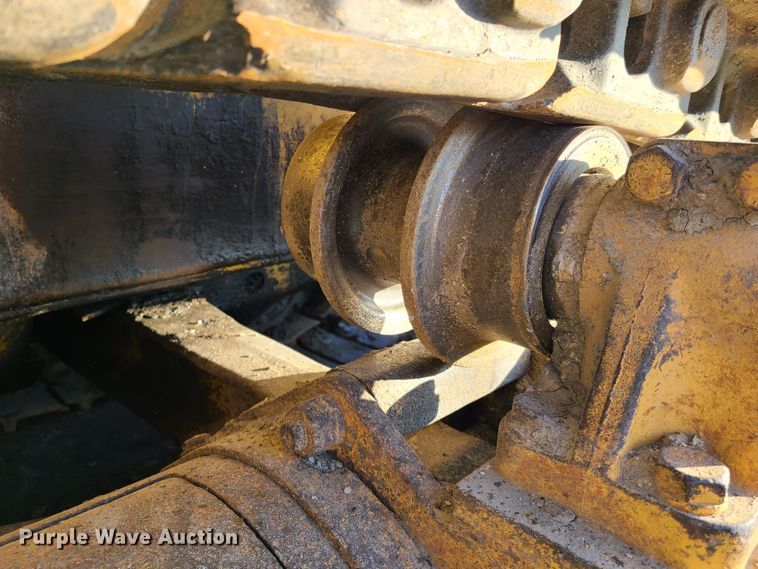 image for item HM9826 1974 Caterpillar D8H  dozer