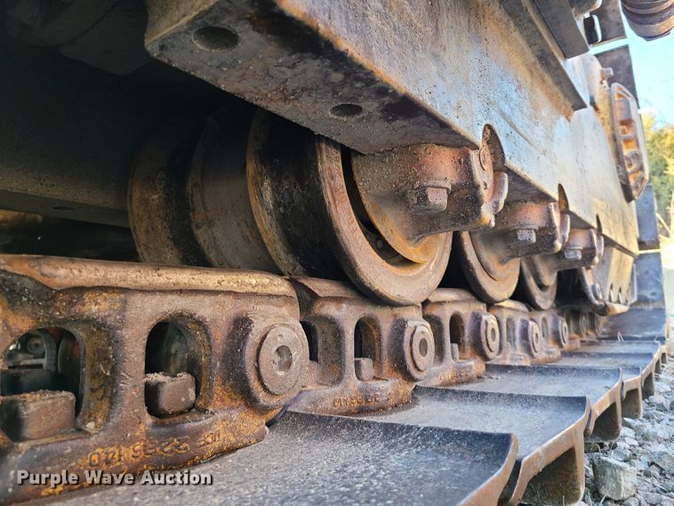 image for item HM9826 1974 Caterpillar D8H  dozer