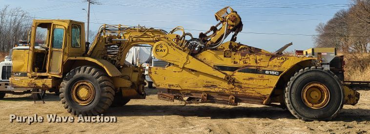 image for item HM9830 1989 Caterpillar 615C  elevating scraper