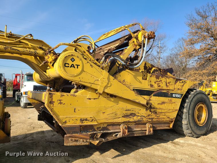 image for item HM9830 1989 Caterpillar 615C  elevating scraper