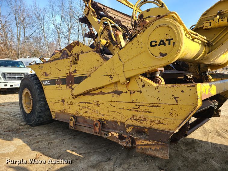 image for item HM9830 1989 Caterpillar 615C  elevating scraper