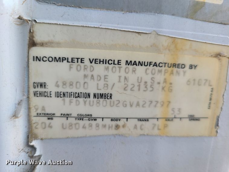 image for item HM9832 1986 Ford 8000  water truck