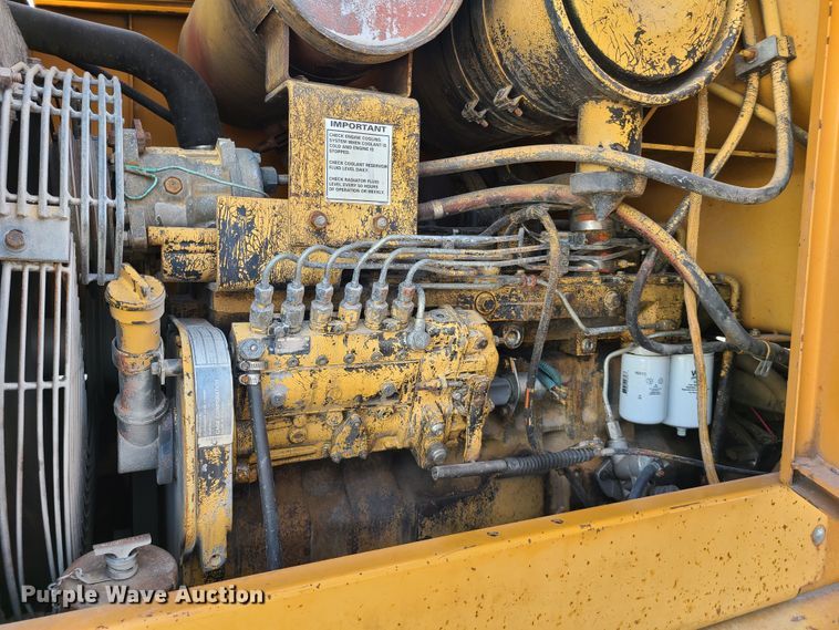 image for item HM9833 1997 Case 721B  wheel loader