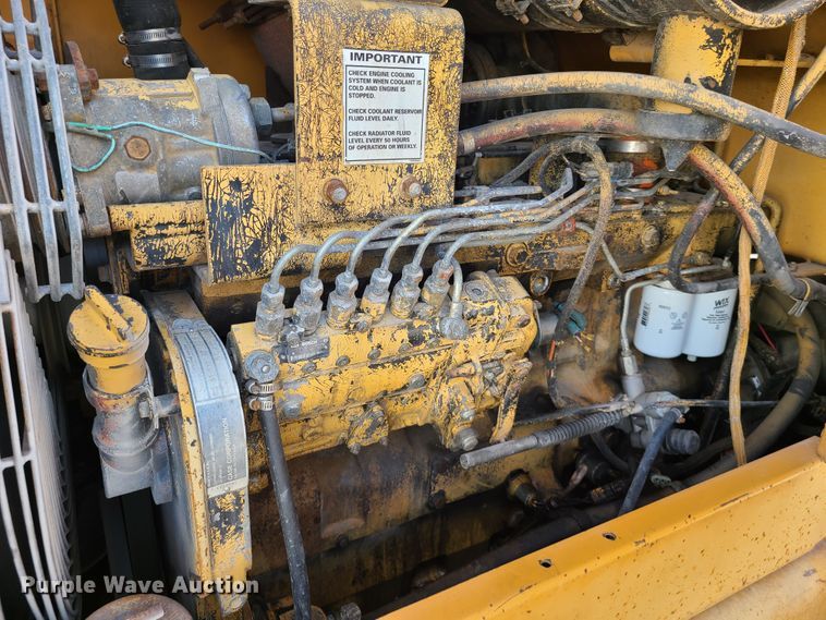 image for item HM9833 1997 Case 721B  wheel loader