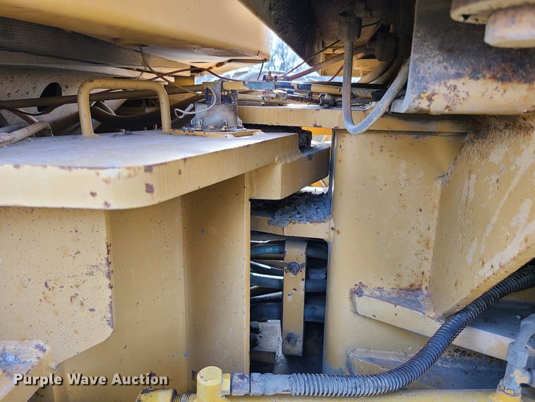 image for item HM9834 Dresser 850  motor grader