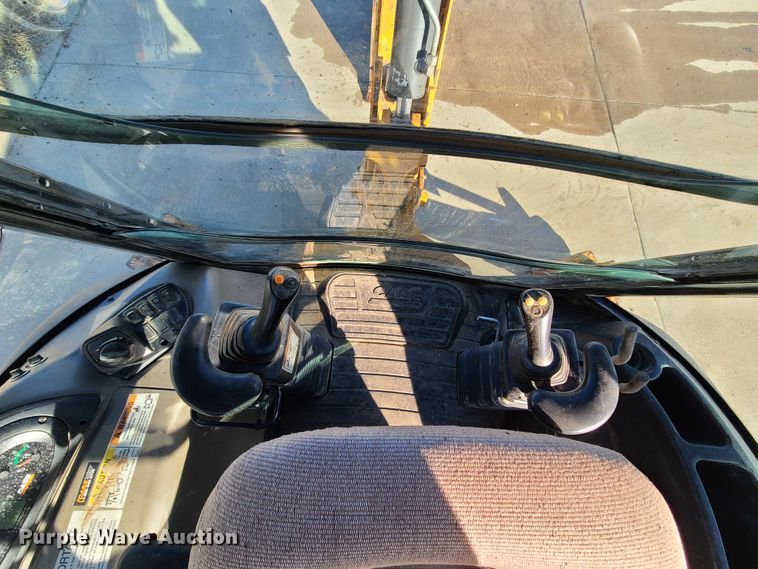 image for item HM9835 2015 Case 580 Super N  backhoe