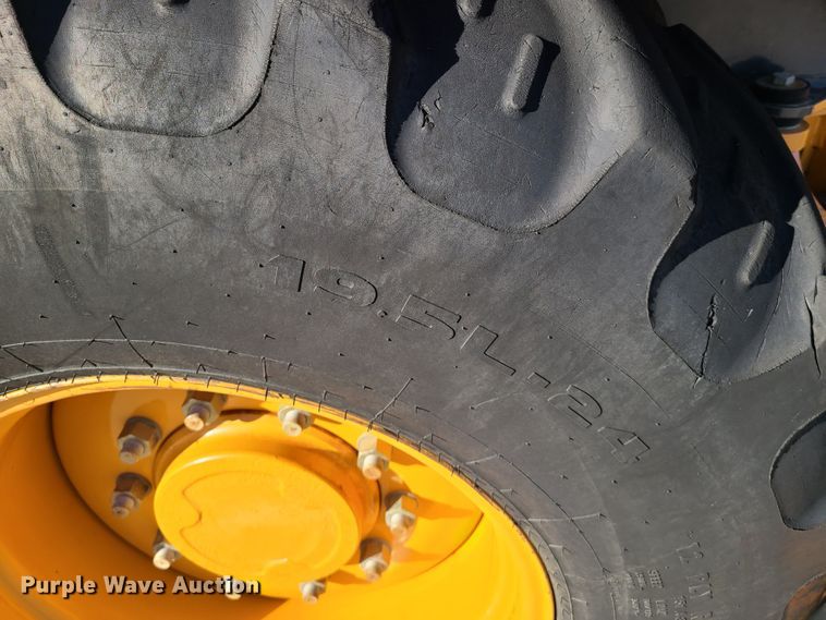 image for item HM9835 2015 Case 580 Super N  backhoe