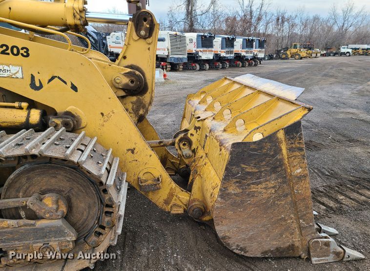 image for item HM9840 1999 Caterpillar 963B  track loader