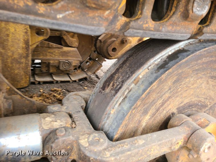 image for item HM9840 1999 Caterpillar 963B  track loader