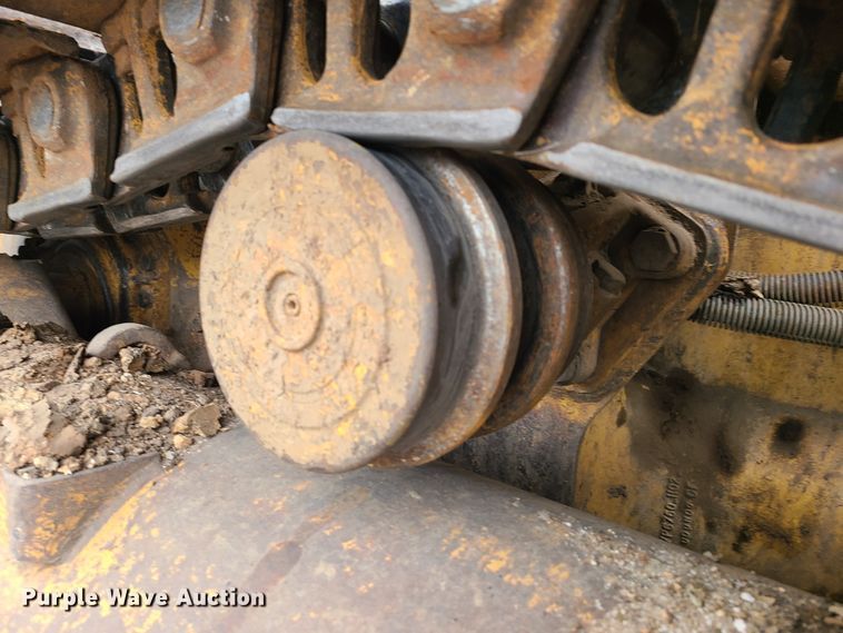 image for item HM9840 1999 Caterpillar 963B  track loader