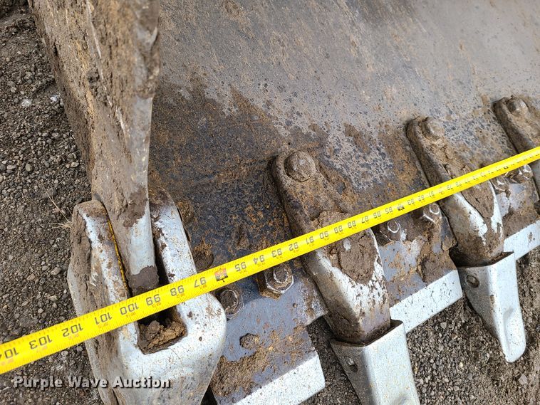 image for item HM9840 1999 Caterpillar 963B  track loader