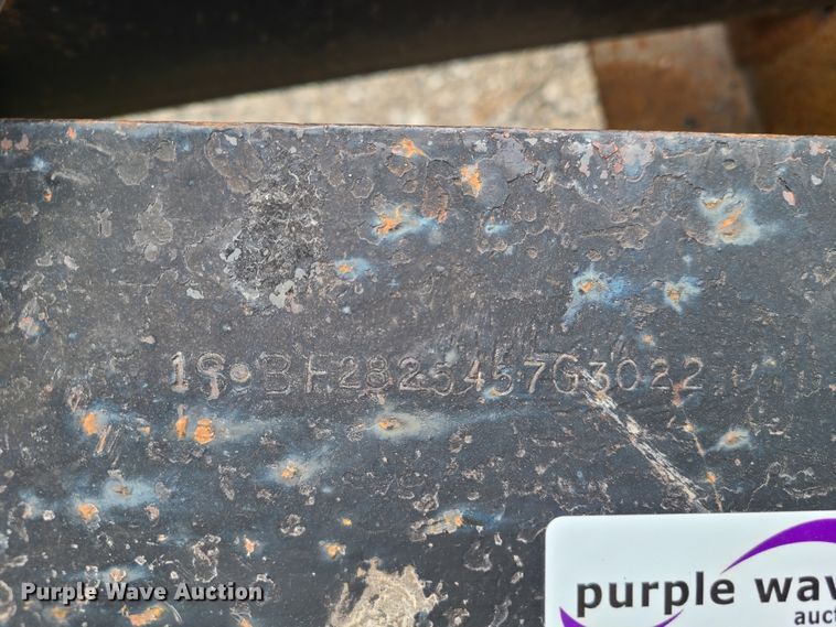 image for item HM9848 2004 Stohl equipment trailer