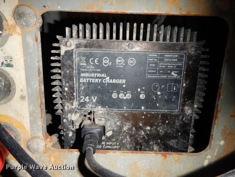 image for item HP9056 Sky Jack SJIII 3219  scissor lift