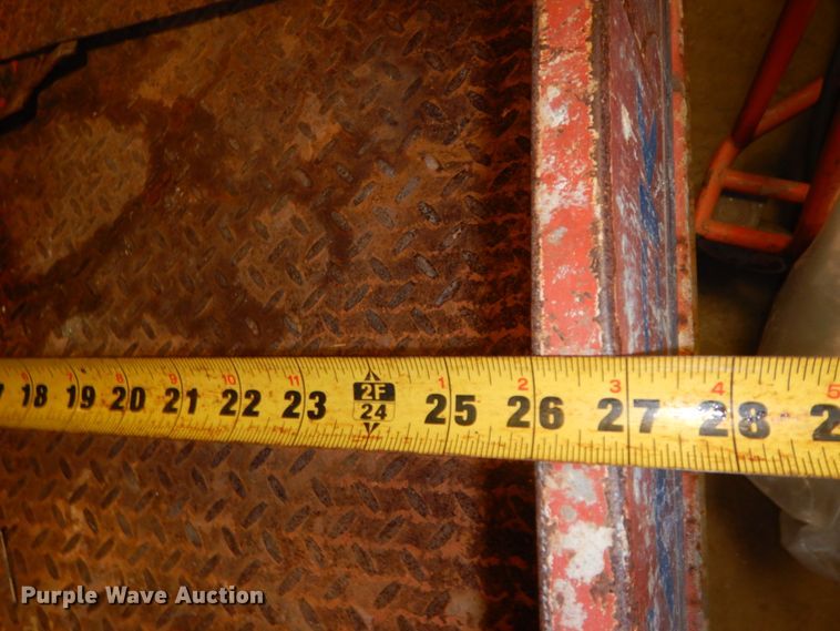 image for item HP9056 Sky Jack SJIII 3219  scissor lift