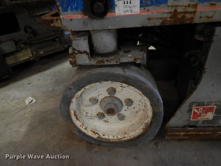 image for item HP9056 Sky Jack SJIII 3219  scissor lift