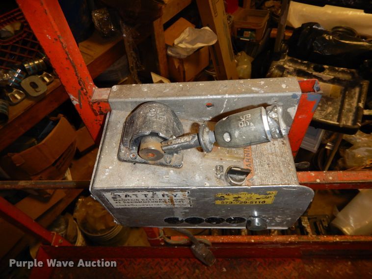 image for item HP9057 Sky Jack SJM3015  scissor lift