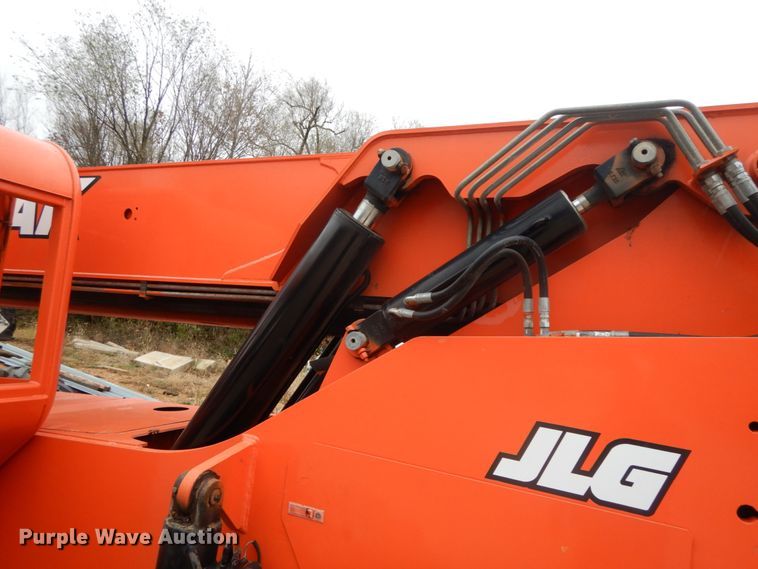 image for item HP9058 2006 Sky Trak 8042  telehandler