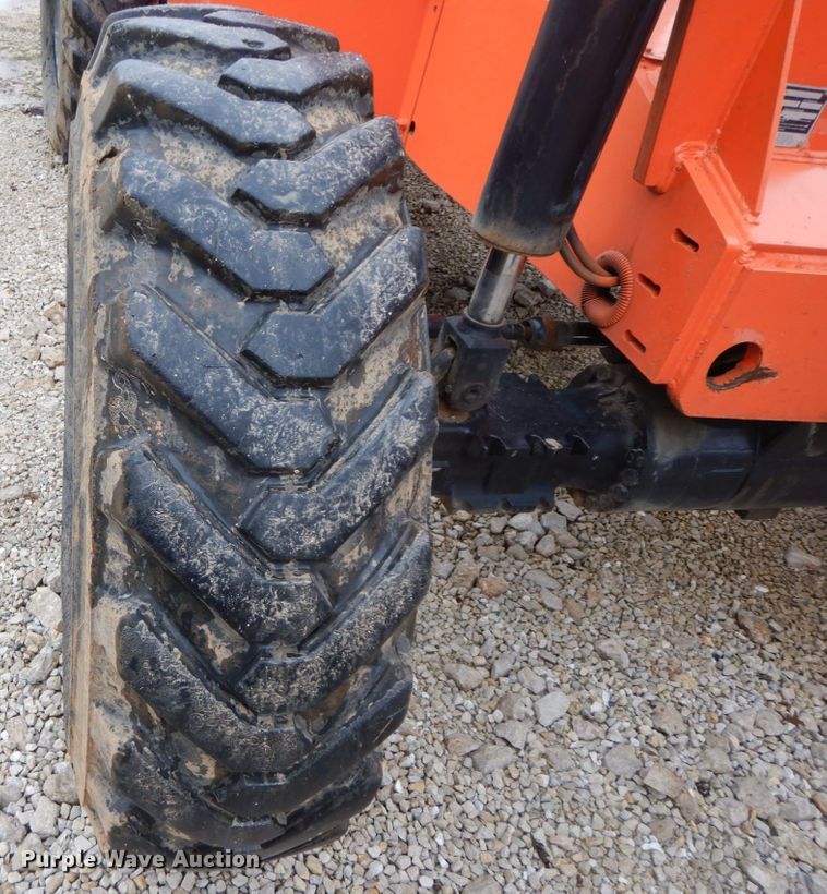 image for item HP9058 2006 Sky Trak 8042  telehandler