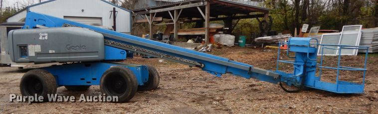 image for item HP9059 2004 Genie S60  boom lift