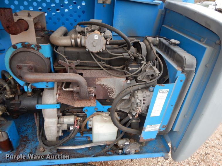 image for item HP9059 2004 Genie S60  boom lift