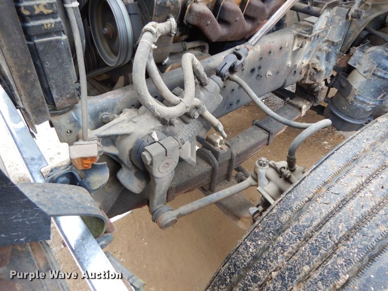 image for item HP9060 1982 Ford 8000  crane truck