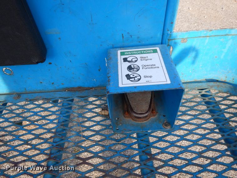 image for item HP9079 2011 Genie Z-40/23NRJ  boom lift